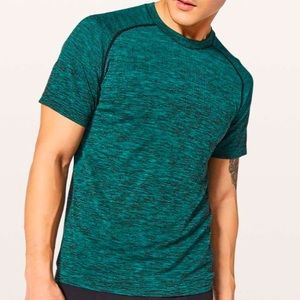 Lululemon Metal Vent Tech Short-Sleeve
